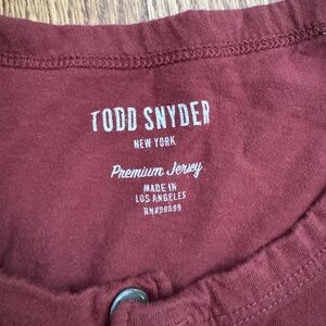 Todd Snyder Henley t shirt size L